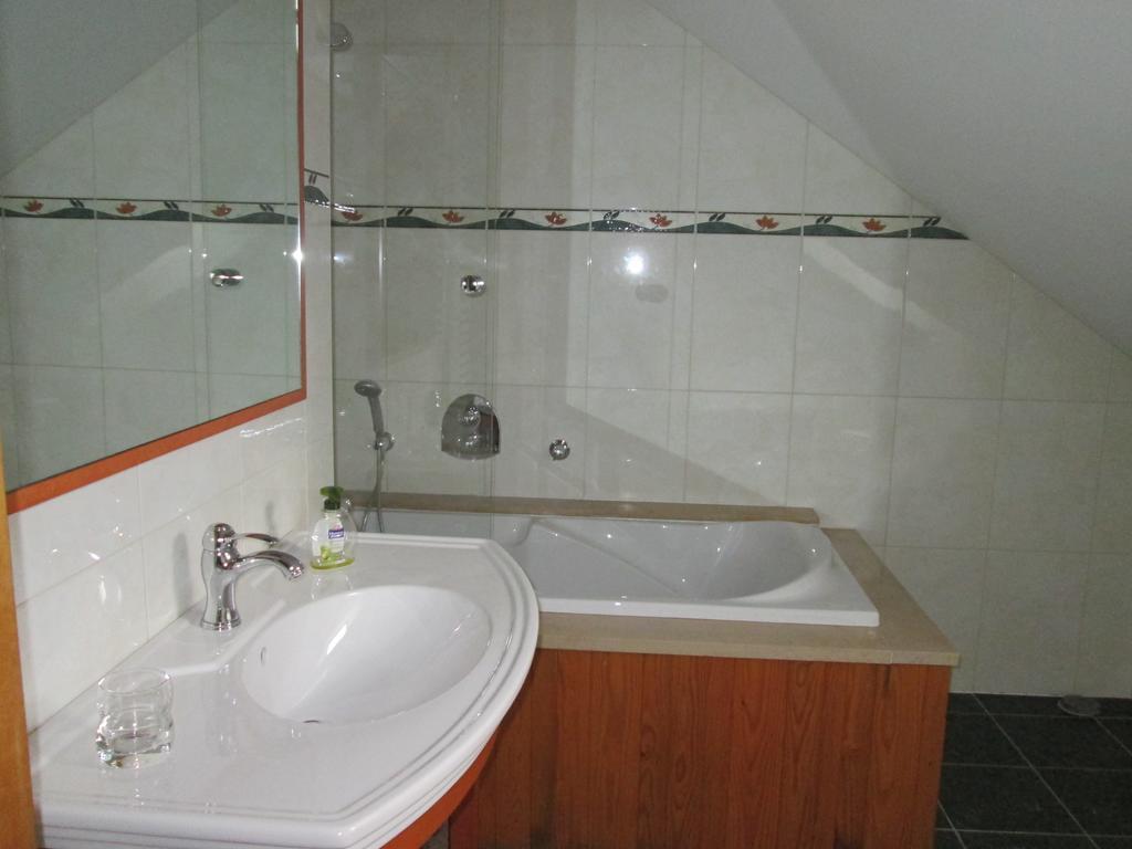 Chambre D'Hotes "Les Bordes" Marzy ภายนอก รูปภาพ